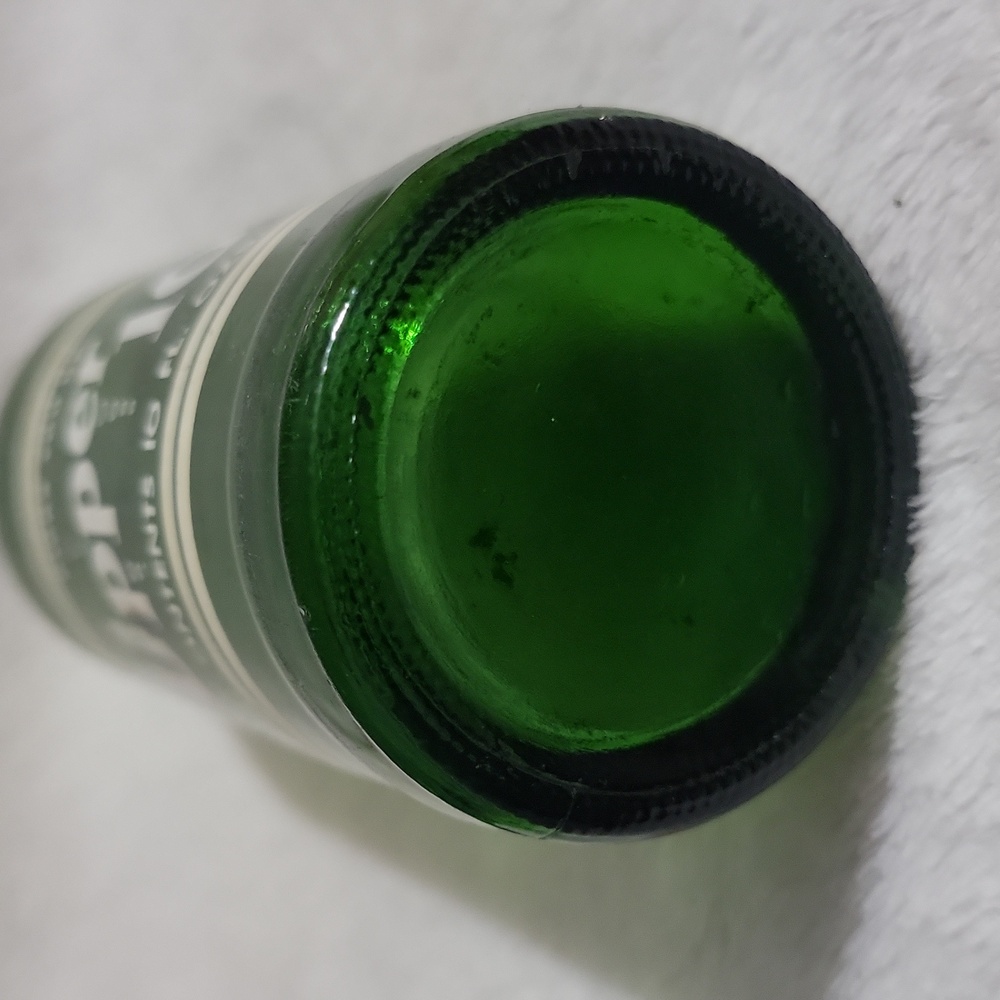 Vintage Upper 10 soda bottle - Picture 9 of 9